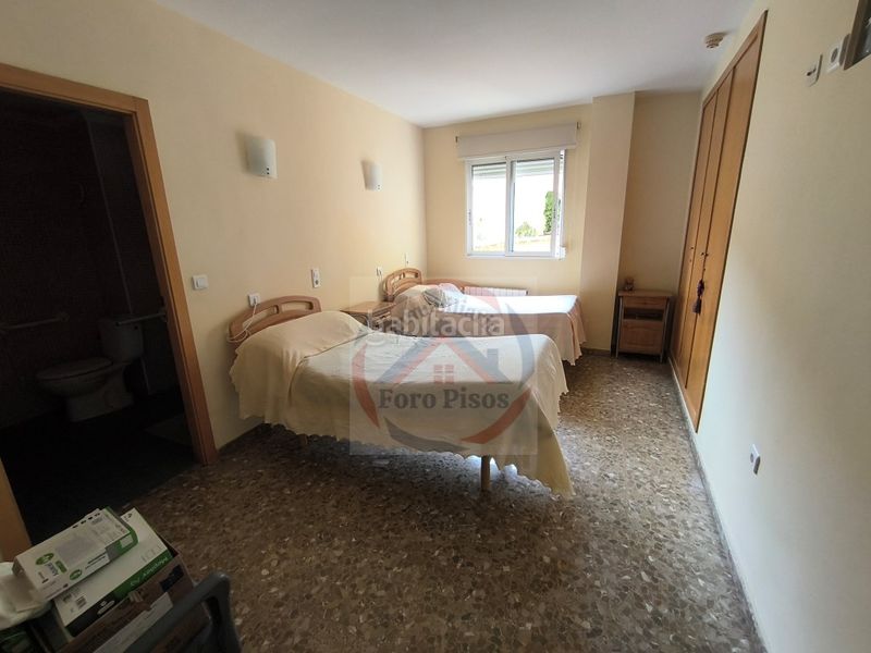Foto 61405a1c-12ce-41c5-aba3-bf50e9c715c9. Casa amb aparcament a Sant Francesc Valencia