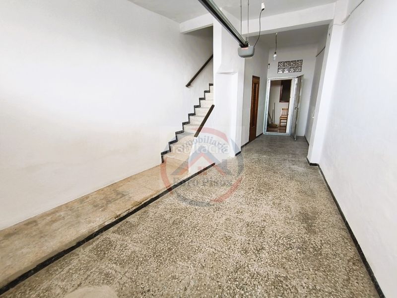 Foto 0a1ab677-89f2-4033-a463-c9b83b0e3289. Casa amb aparcament a Manuel