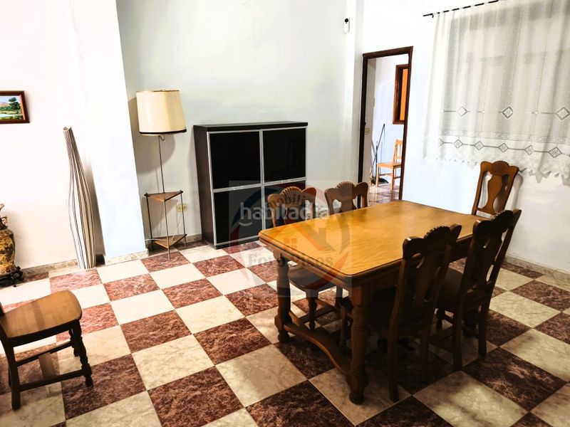 Foto 40b8dfa3-49f9-42b0-8c08-15e8a190c486. Casa amb aparcament a Manuel