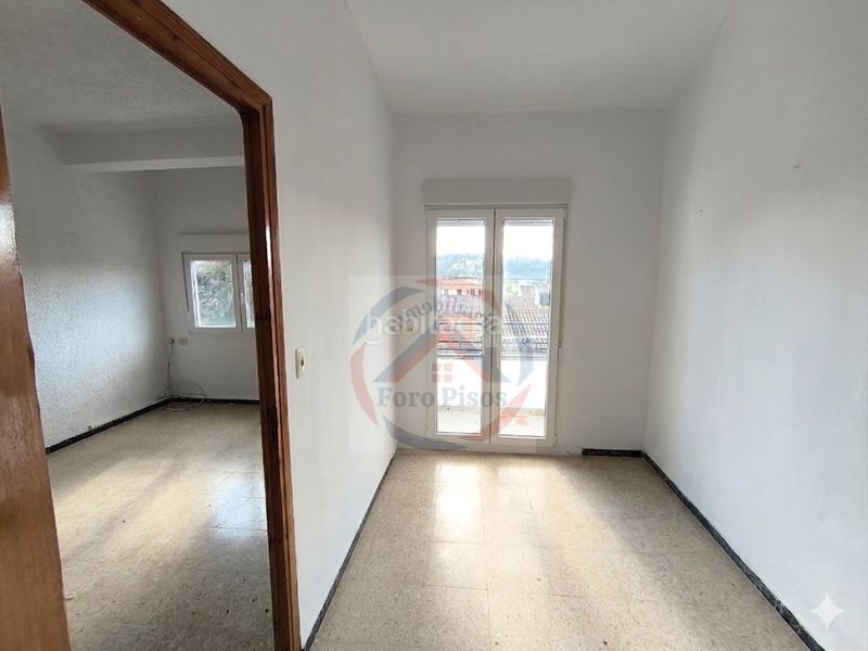 Foto 78e7b38f-684c-4db9-8e47-6dbd3cea976b. Casa amb aparcament a Manuel