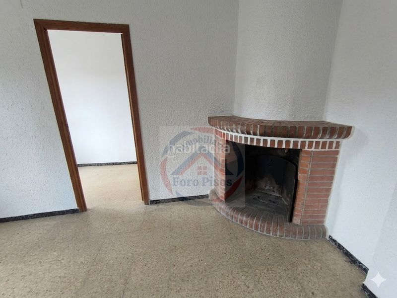 Foto 981edb77-5945-4b7b-aa0e-52a907951254. Casa amb aparcament a Manuel