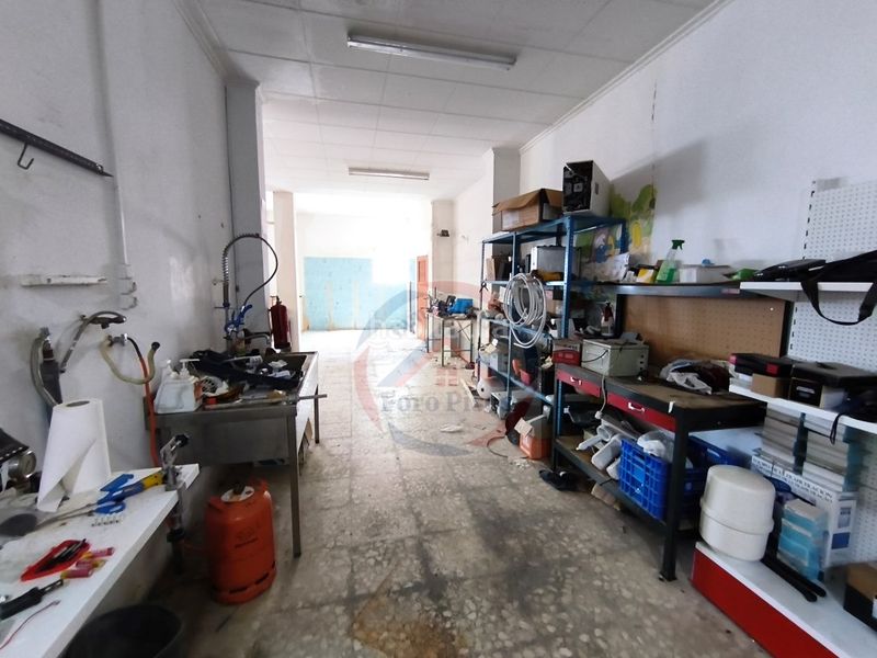 Foto bf2f7281-ceb6-49f2-a12b-946f6ea6ca47. Local comercial a Canals