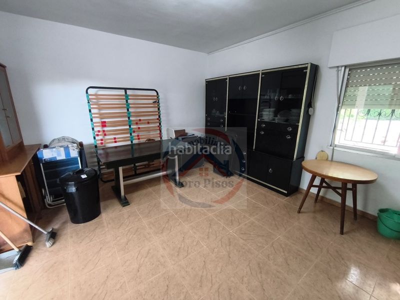 Foto 1ff918ff-a256-4fd0-9b23-aa3d3a029970. Casa amb aparcament a Xàtiva