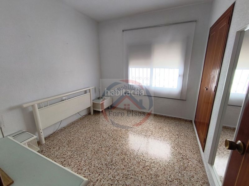 Foto c8de752c-8504-4477-a4b0-b8a4fe1542ba. Casa amb aparcament a Xàtiva