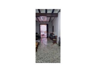 Casa  N/a. Casa para reformar con un gran patio en el pueblo de barxeta