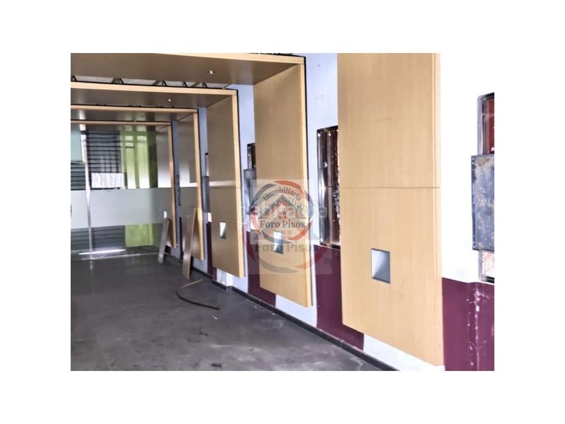 Foto bffa4462-8b0f-4589-b66a-a3dbe850186f. Local comercial  venta la vall duixó en Vall d´Uixó (la)