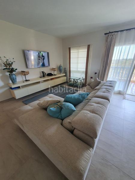 Foto bd3036d9-e8f9-422c-ba09-e30a0b5b7caa. Apartamento en del higueron apartamento en venta , 3 dormitorios. en Fuengirola