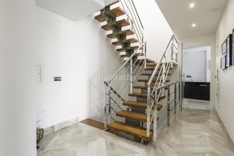 Foto acf0e65b-7b1b-4e4d-b0f7-22234673473f. Chalet en rocio jurado 8 villa en venta , 3 dormitorios. en Torremolinos