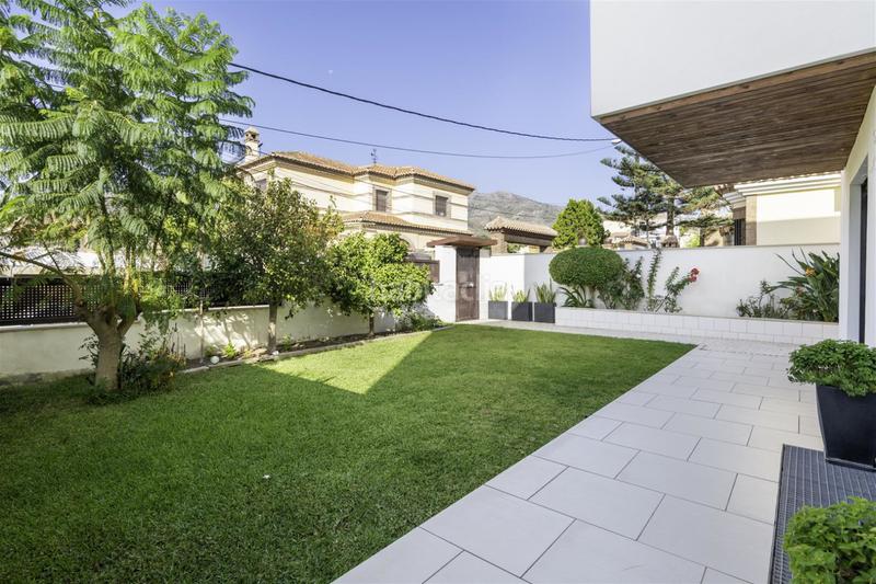 Foto b6be52c1-48bc-4b4a-9064-d275ba808728. Chalet en rocio jurado 8 villa en venta , 3 dormitorios. en Torremolinos