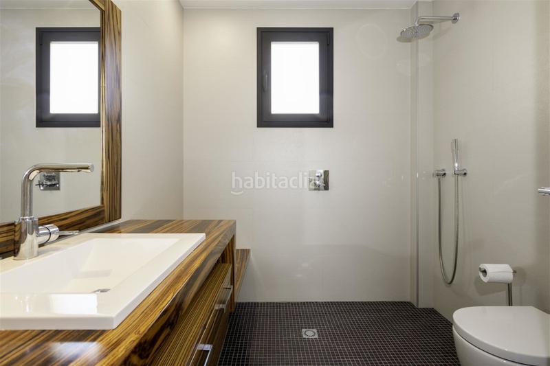 Foto f5945cb3-f54a-4012-9beb-e1be1da5dc30. Chalet en rocio jurado 8 villa en venta , 3 dormitorios. en Torremolinos