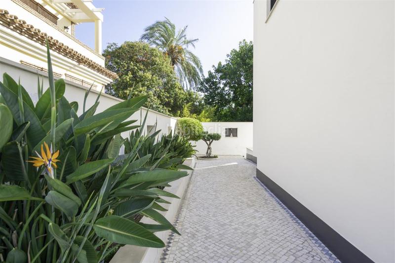 Foto f605b908-07f4-4cf9-b9cc-62dfb226cadc. Chalet en rocio jurado 8 villa en venta , 3 dormitorios. en Torremolinos