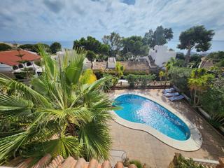 Chalet  La cala de mijas. Villa en venta en la cala de mijas, 8 dormitorios.