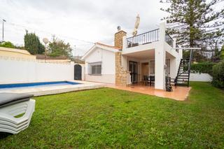 Xalet  Los boliches. Villa en venta en los boliches, 3 dormitorios.