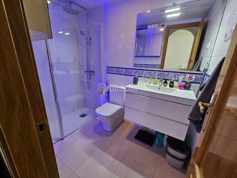 Foto 3eeba8e7-37fb-4283-9042-8727950edc3c. Apartamento  en venta , 2 dormitorios. en Torremolinos