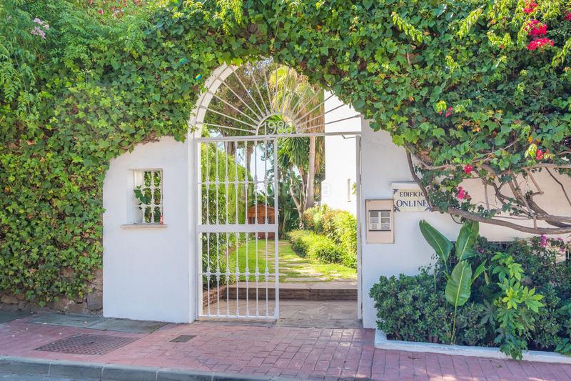 Foto 1a187f7f-6d5f-47c3-965f-bd68032122ef. Casa adosada adosado en venta en Puerto Banús, 3 dormitorios. en Marbella