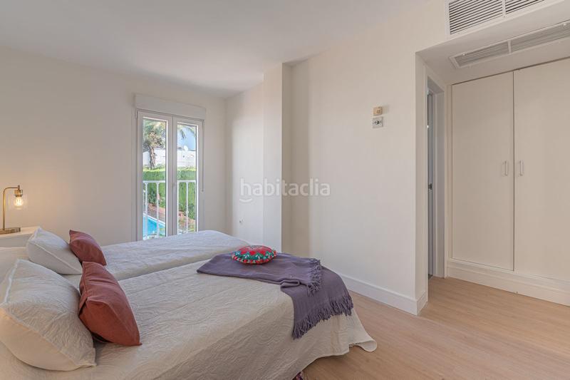 Foto ab8f678c-71a6-44ff-875a-df566d5ec954. Casa adosada adosado en venta en Puerto Banús, 3 dormitorios. en Marbella
