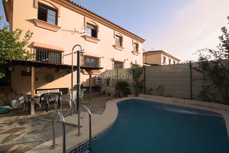 Foto 509e4535-fa31-44de-8e45-462e9fad8698. Casa adosada en richard wagner adosado en venta , 3 dormitorios. en Alhaurín de la Torre
