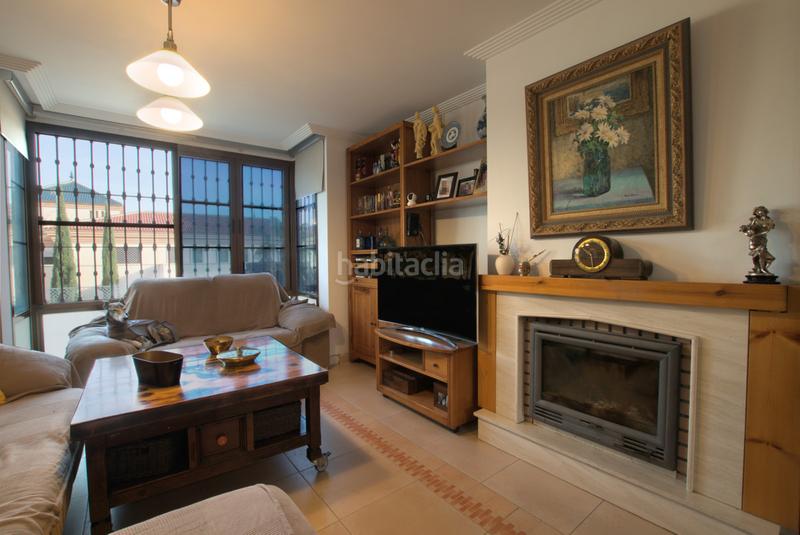 Foto b3f77d43-f39e-4d6b-9adf-7692ef2d7891. Casa adosada en richard wagner adosado en venta , 3 dormitorios. en Alhaurín de la Torre