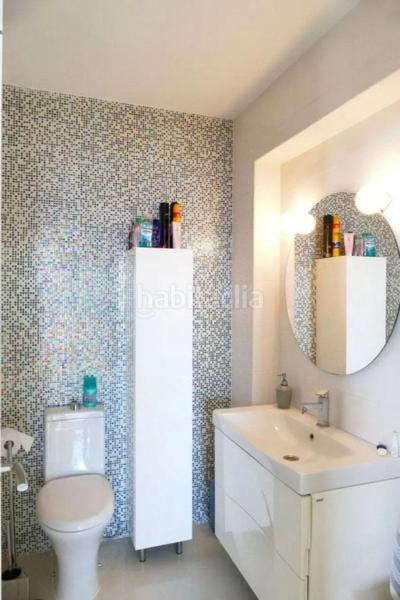 Foto 7974bc7b-4002-4b25-8a5d-e9d61c39d5ba. Piccolo appartamento in al andalus in Montemar Torremolinos