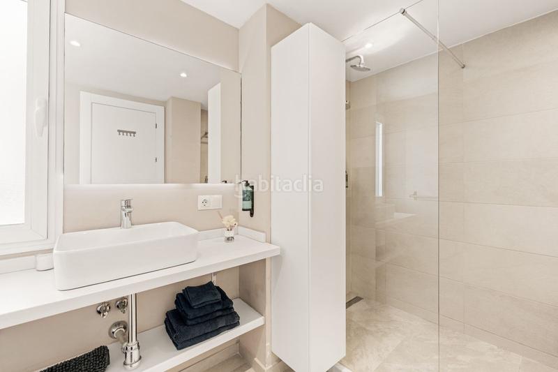 Foto a2de738b-3480-4792-bc1f-e1ecee0ad10b. Apartamento en maritimo apartamento en venta , 3 dormitorios. en Torremolinos