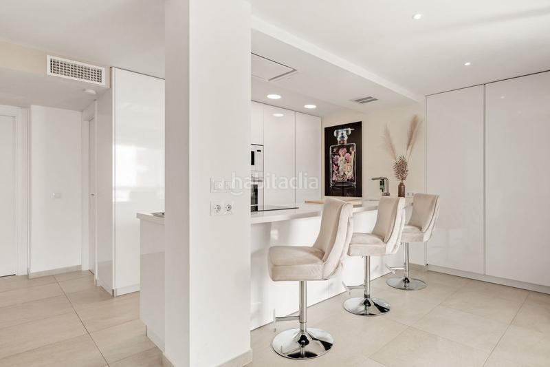 Foto e68bde66-4339-4489-97a1-fc748f9def6d. Apartamento en maritimo apartamento en venta , 3 dormitorios. en Torremolinos