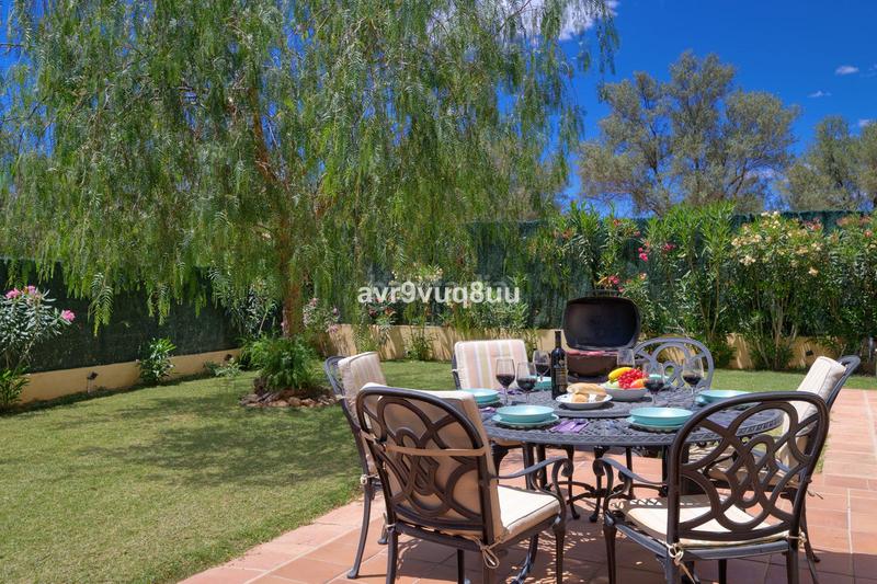 Foto 6f5b595e-a102-47ad-ae1c-f23deea664d6. Chalet con parcheggio piscina in Mijas golf Mijas