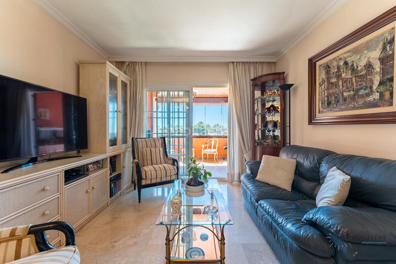 Foto 8ced236d-e0be-4310-ba89-ea84276a70c4. Apartament a maritimo a Playamar - Benyamina Torremolinos