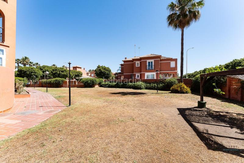 Foto d3a885c6-50f9-4895-a853-8224df1a93e2. Apartament a maritimo a Playamar - Benyamina Torremolinos