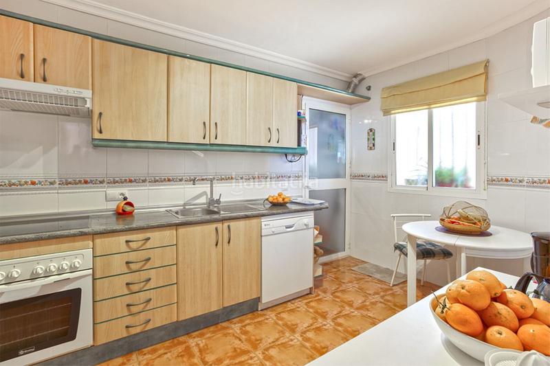 Foto 7c1056e4-3b92-460d-8551-0fce8f15035f. Apartamento  en venta en costa, 3 dormitorios. en Benalmádena