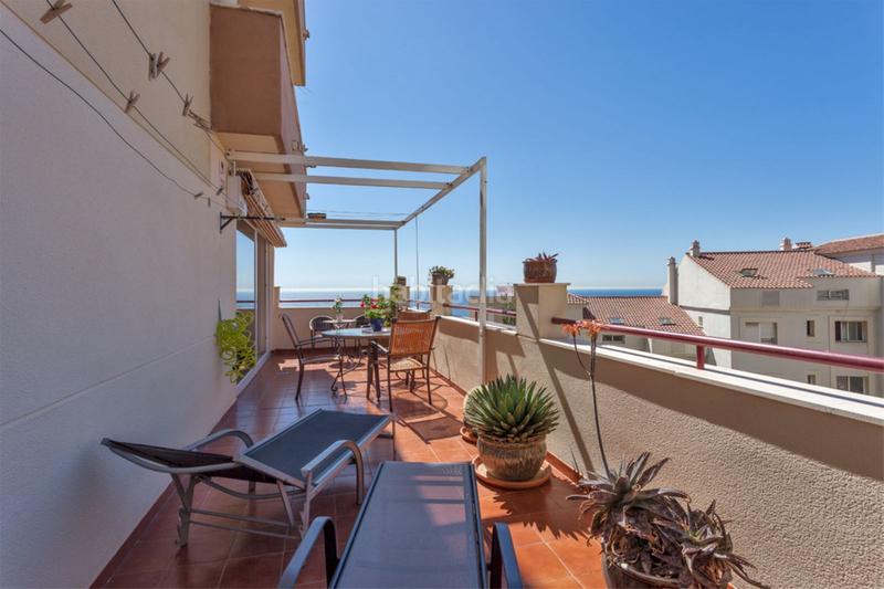 Foto 9ab682a3-a5c7-45cb-8d8f-f858720df4c4. Apartamento  en venta en costa, 3 dormitorios. en Benalmádena