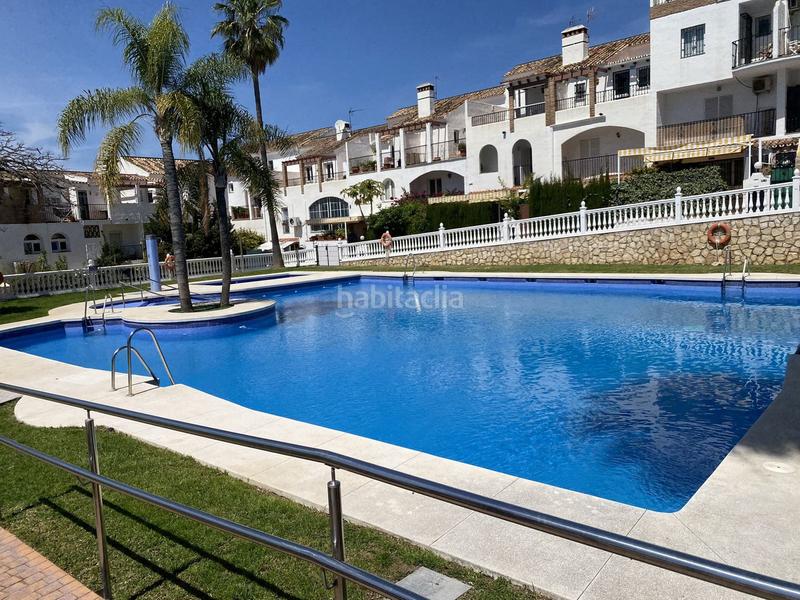 Foto eea50ab2-6cd9-4b84-b2e1-257b88d7dbbd. Casa a schiera con parcheggio piscina in Centro ciudad Fuengirola