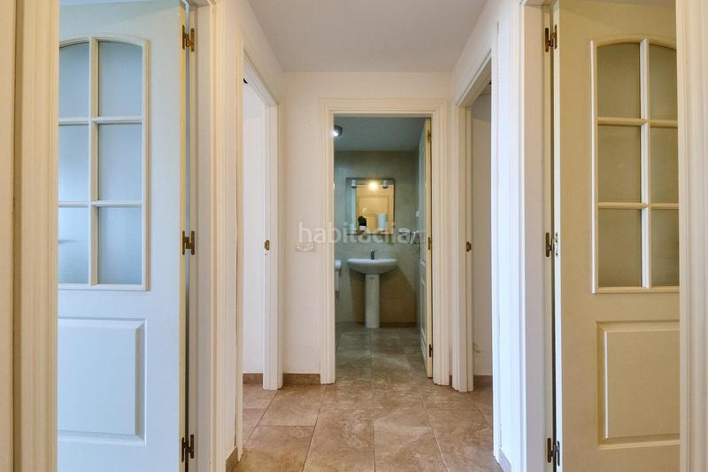 Foto ca37523e-657a-4816-8dcf-8b26c73c3850. Apartamento  en venta en carvajal, 2 dormitorios. en Benalmádena