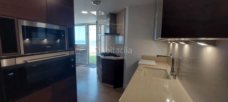 Foto b4b82c75-7d5d-4c2c-a721-4806cb60105a. Apartamento  en venta en torrequebrada, 3 dormitorios. en Benalmádena