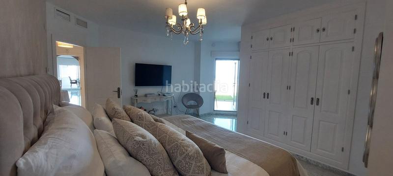 Foto b948880b-1515-4c8a-9b4c-a44dd741814a. Apartamento  en venta en torrequebrada, 3 dormitorios. en Benalmádena
