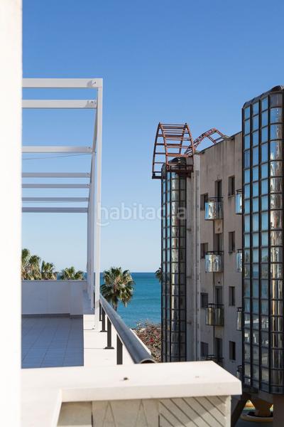 Foto 81c28d36-93a0-4d1e-b911-026c605c67b6. Àtic amb calefacció aparcament a El Bajondillo Torremolinos