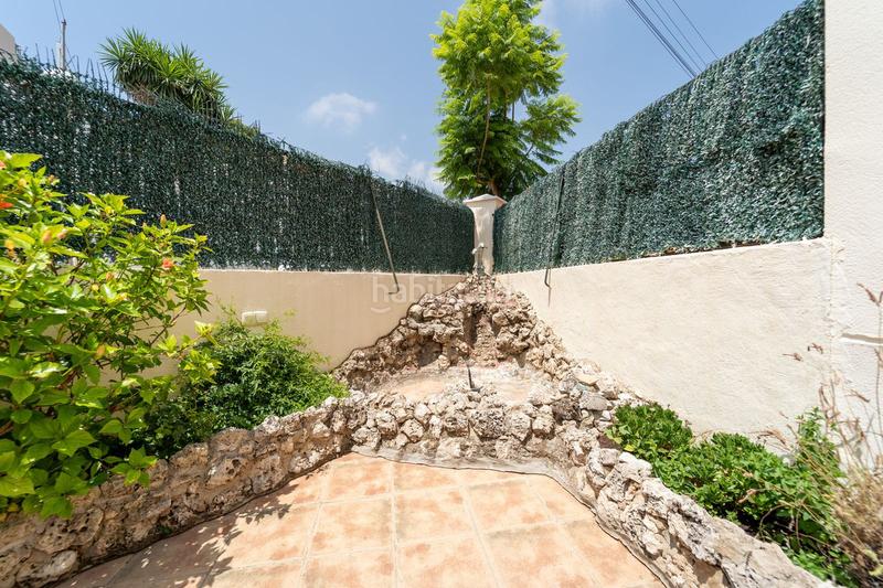 Foto 0a10c31e-76bb-4cf9-850e-1b2b3f1086b8. Casa adossada a los castaños 10 a Torreblanca del Sol Fuengirola