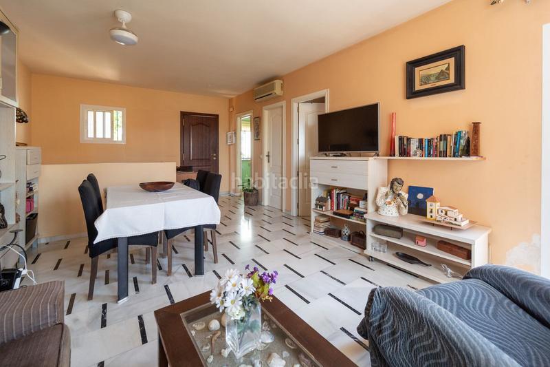 Foto 4b5816d3-cadb-4c06-b161-b4e6466b0d02. Casa adossada a los castaños 10 a Torreblanca del Sol Fuengirola