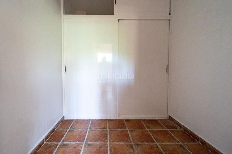 Foto 4cb91ac5-067a-4d5d-8675-2d5fb08f2cd5. Casa adossada a los castaños 10 a Torreblanca del Sol Fuengirola