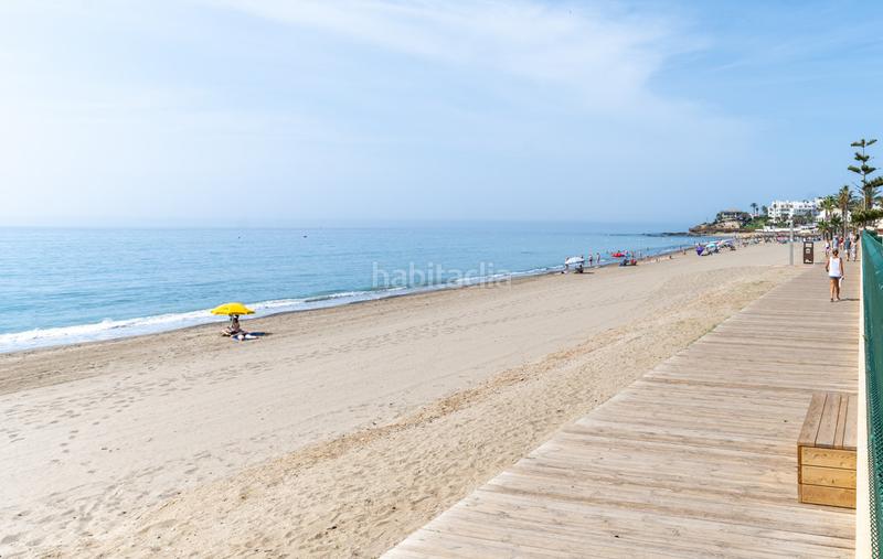 Foto 84cd8e68-81e9-4d33-816d-986a0a1e42c1. Ático atico en venta en la cala , 2 dormitorios. en Mijas