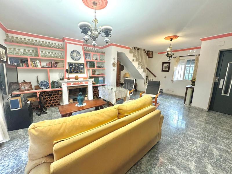 Foto c030a01a-a462-411d-8ccf-2e9fbf0a94bc. Maison dans de la luna dans La Carihuela - Los Nidos Torremolinos