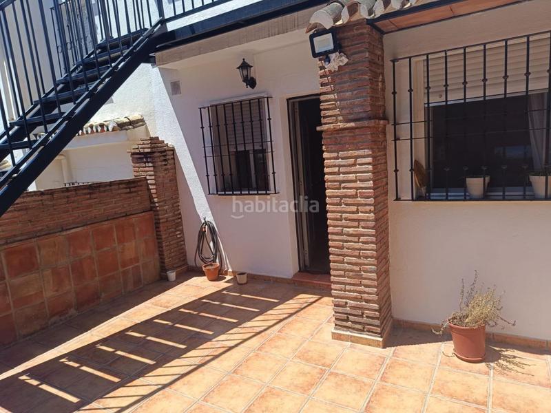 Foto 9c9b7f9f-1530-4fe4-824d-e13f5c81cdad. Casa en golf oeste casa en venta en torrequebrada, 3 dormitorios. en Benalmádena