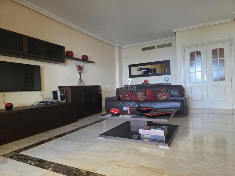 Foto facf2bad-a745-4725-b3a9-8e62cc8e44a3. Apartamento en del sol apartamento en venta en costa, 2 dormitorios. en Benalmádena