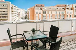 Lloguer Apartament  Cuarteles. Apartamento en alquiler en vialia, 2 dormitorios.