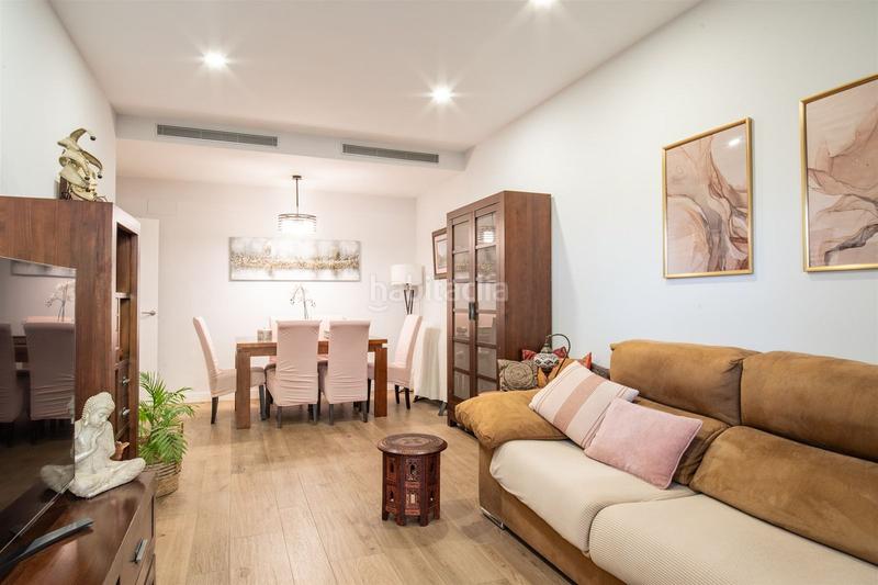 Foto 1f366429-4fc6-4eaf-8e8b-7ce6cf29fd29. Apartamento  en venta en teatinos, 3 dormitorios. en Málaga