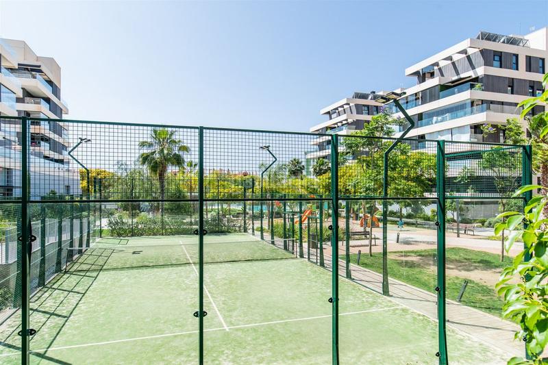 Foto fe51c0c6-1ea2-4a49-bd78-15fefa3e5193. Apartamento  en venta en teatinos, 3 dormitorios. en Málaga