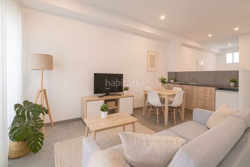 Foto 91715075-b32c-496c-b42e-bef6569a4ade. Apartament a La Carihuela - Los Nidos Torremolinos
