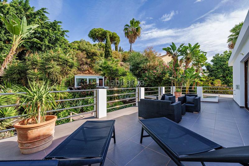 Foto 9d59a9f7-8201-4db2-8e25-a2196f0beb22. Xalet amb calefacció aparcament piscina a El Rosario - Ricmar Marbella