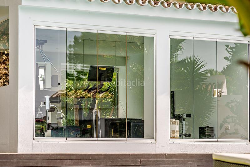 Foto eec300bf-1e0d-46a1-a283-e426c31ffbde. Xalet amb calefacció aparcament piscina a El Rosario - Ricmar Marbella