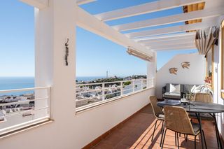 �tic  Retamar. Atico en venta en pueblo, 2 dormitorios.