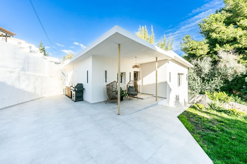 Foto afa0114b-87c7-4bb7-80b3-e0ee546e3893. Xalet amb aparcament piscina a Torreblanca del Sol Fuengirola